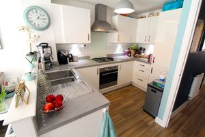 Kitchen/Diner- click for photo gallery